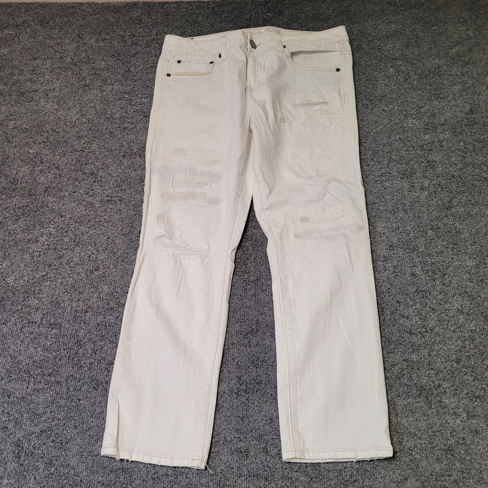 American Eagle Jeans Womens Size 8 White Distressed Regular Straight Fit Stretch